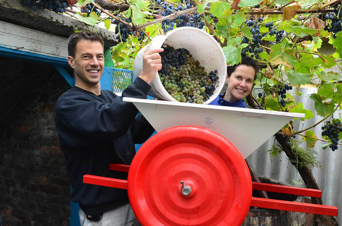 shawn-tricia-mitchell-moldova-wine