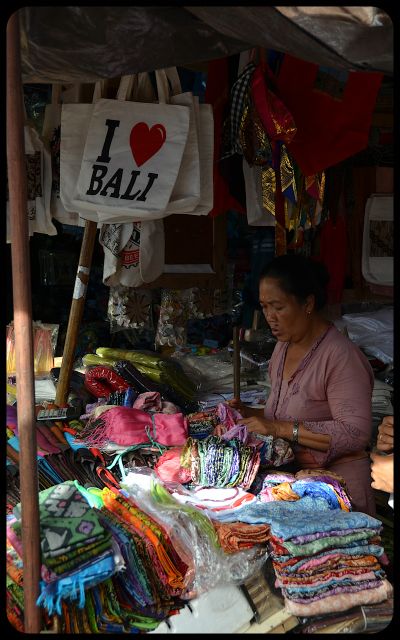 Balinese market -