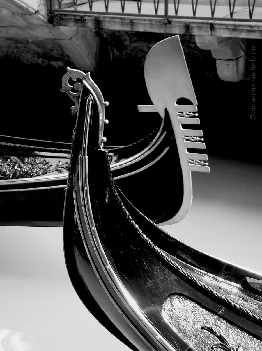 Venice Gondolas black and white