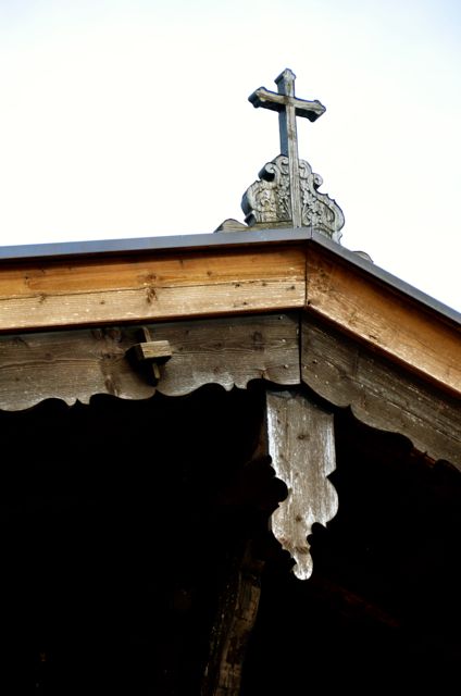 Oberammergau Cross - Building Detail
