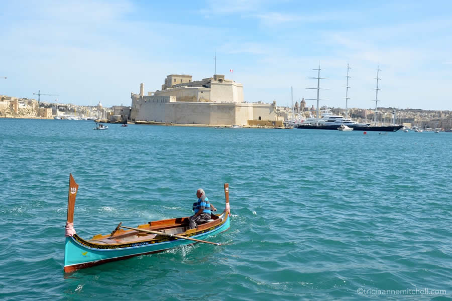 dgħajsa Grand Harbour Malta
