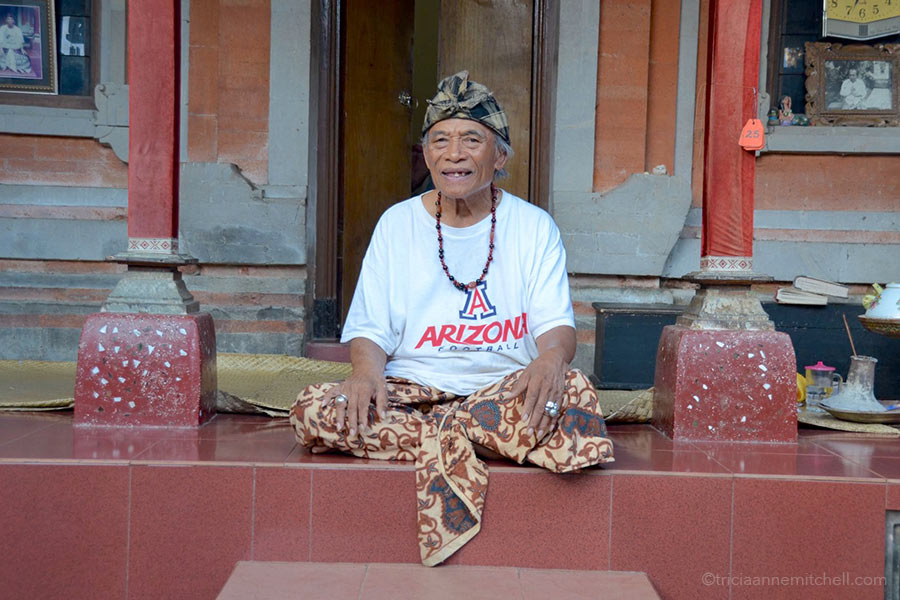 Ketut Liyer at Home in Ubud Ketut Liyer sitting at home in Bali