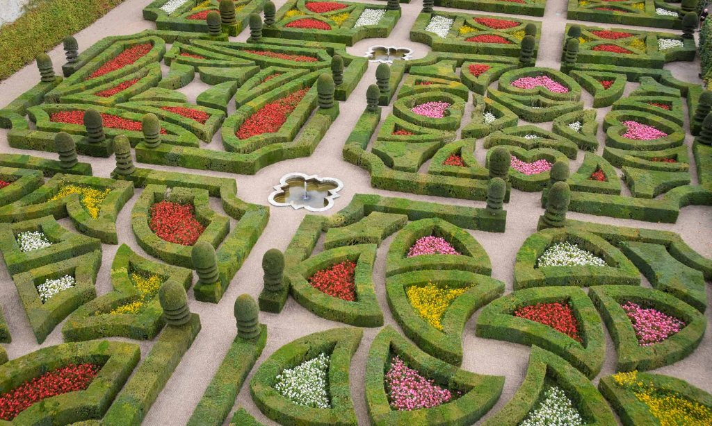 Photo du Jour: The Garden of Love at France’s Château de Villandry